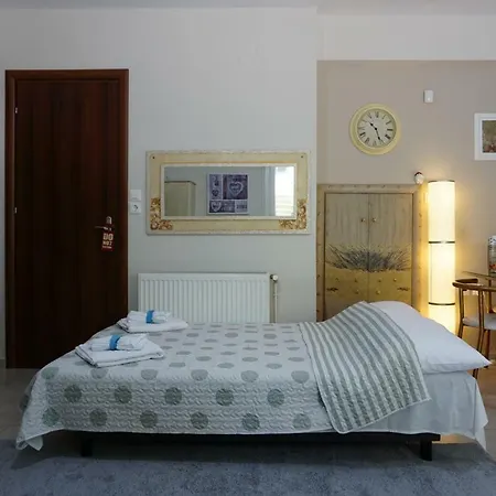 Apartment Casa Elegante *